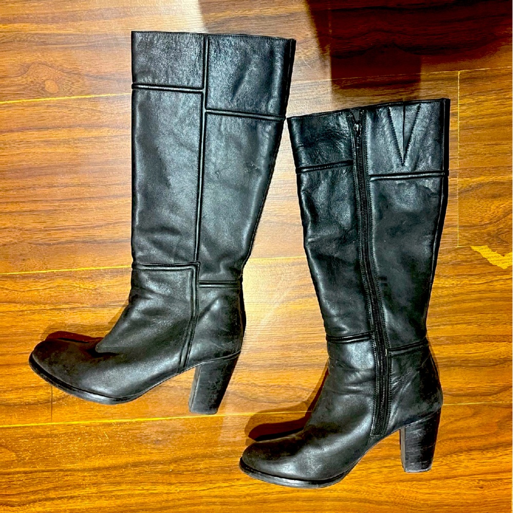 Vanilla moon heeled boots - women’s US 7.5 (UK 5)